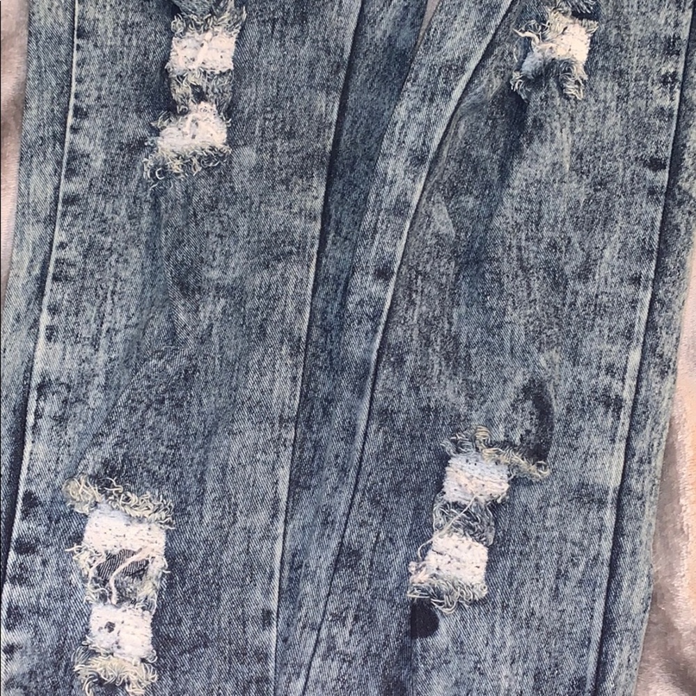Jeans - Picture 3 of 5